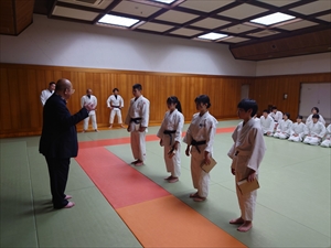 卒業および入会