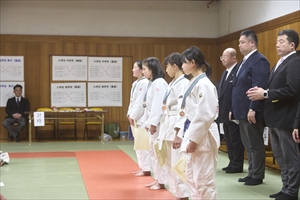 大会の様子